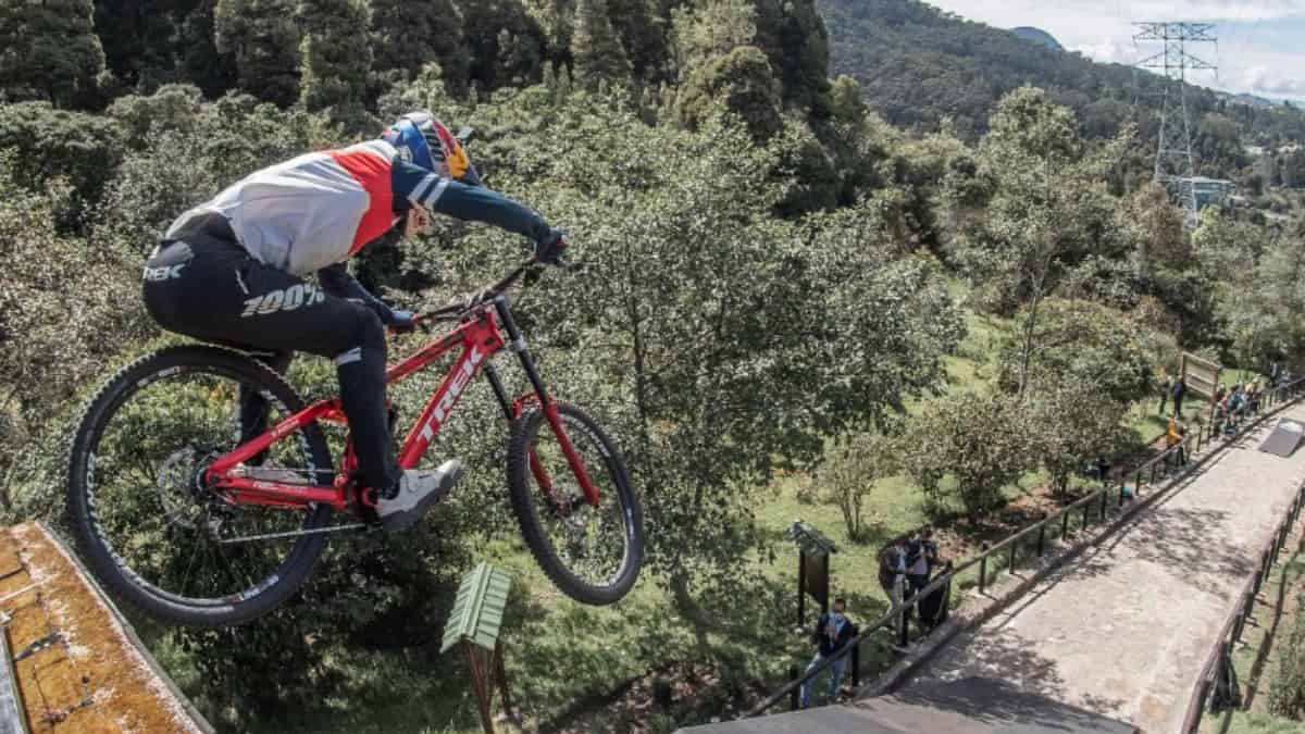 Monserrate Cerro Abajo tendrá una nueva edición en Colombia, siendo la carrera más larga de su disciplina con 2.4 kilómetros de longitud.