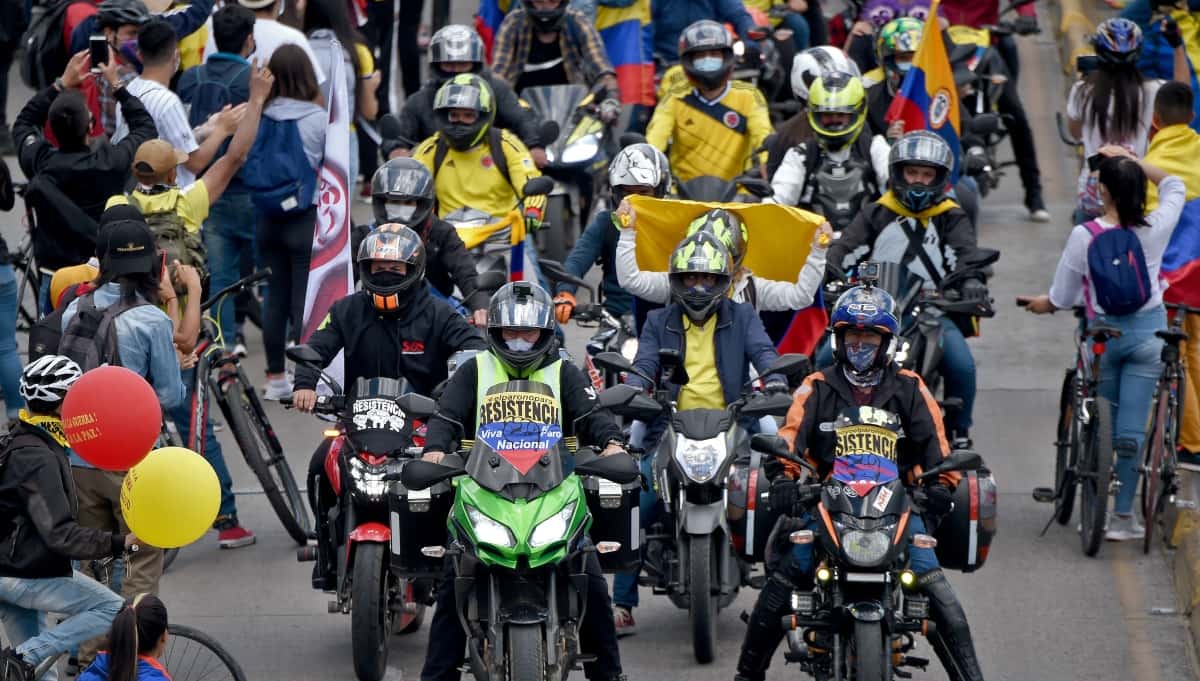 Motociclistas en Bogotá