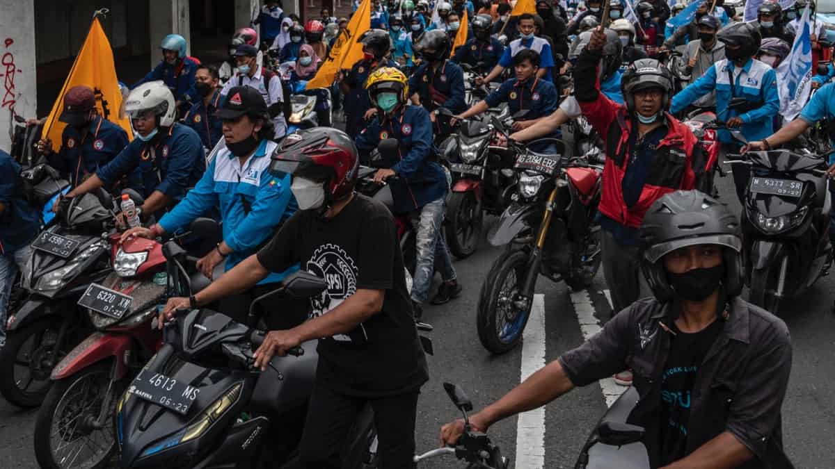 Motociclistas protestando en Bogotá