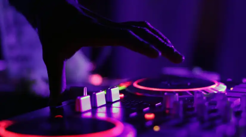 ¿Qué está pasando con las muertes por intoxicación con drogas durante eventos de jóvenes?