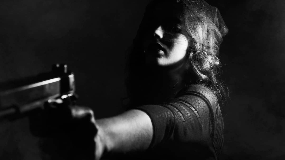 Mujer asesinó de un disparo a un amigo por negarle un beso