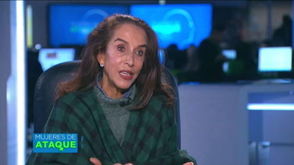 mujeres de ataque juan lozano