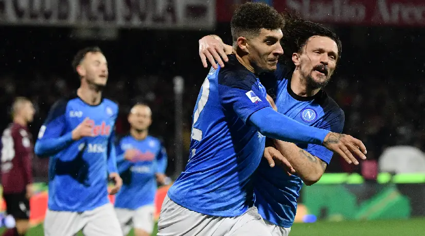 Foto: AFP Napoli es líder absoluto de la Serie A