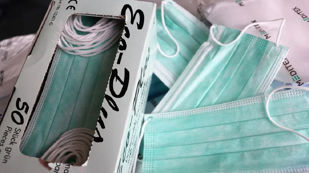 Robo de importante de cargamento de tapabocas en España