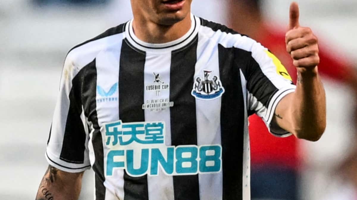 Alexander Isak, fichaje Newcastle de la Premier League