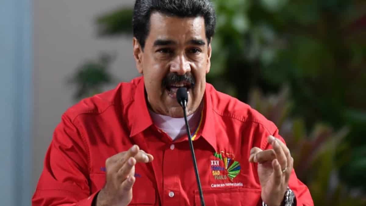 Maduro promete ‘resucitar’ la producción petrolera de Venezuela con 1,5 millones de barriles diarios