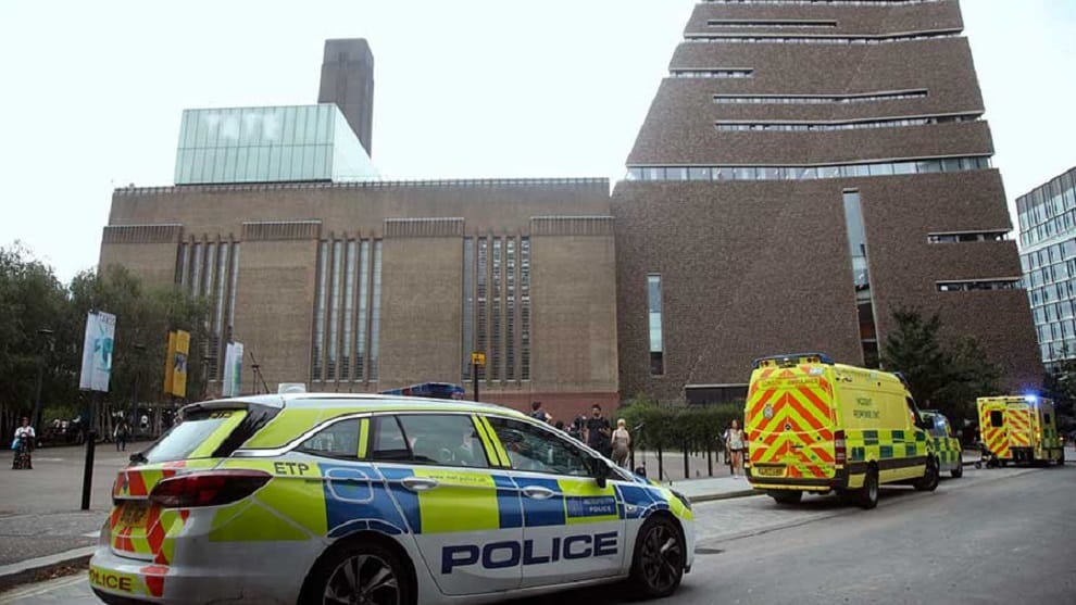 Nuevos detalles sobre el caso de un menor que fue lanzado desde la torre de un museo en Londres