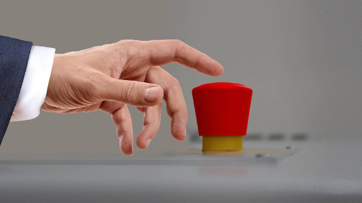 EE.UU. insta a China a conversar ante aumento de su arsenal nuclear