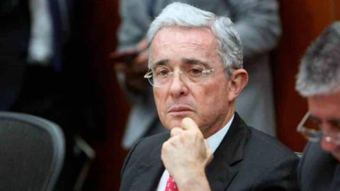 Asignan nuevo fiscal en caso contra Álvaro Uribe Vélez