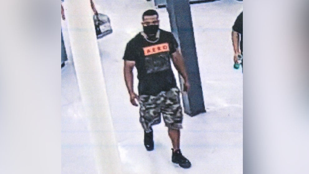 sospechoso de abrazo covid-19