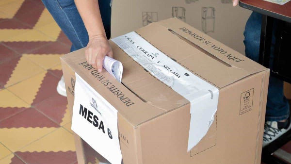 Estos serán los logos con los que aparecerán los candidatos en el tarjetón presidencial