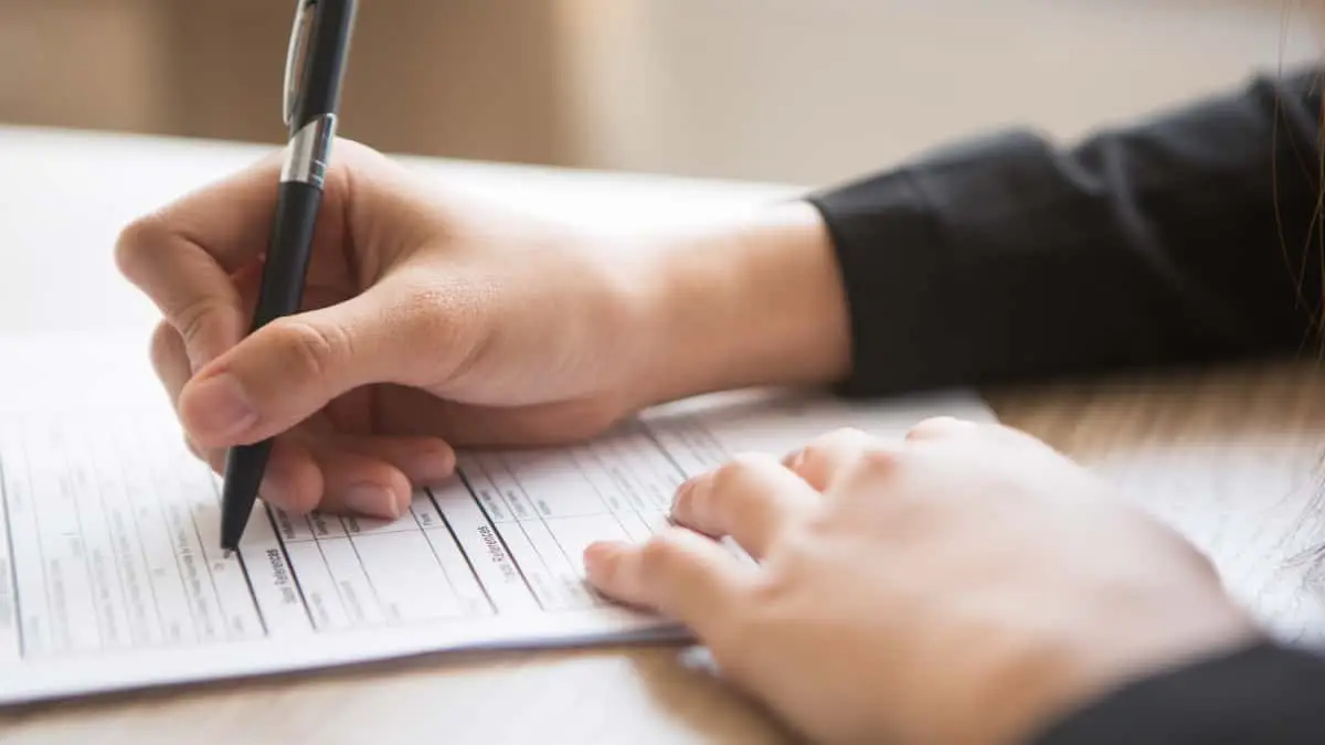 Ofertas para enfermeros ofrecen hasta 28 millones