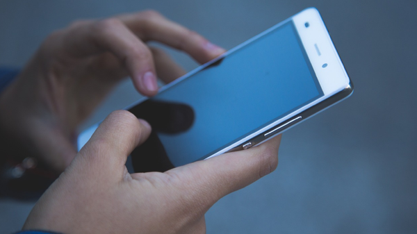 Canal RCN alerta sobre falsas ofertas de empleo que rondan en redes sociales Canal RCN alerta sobre falsas ofertas de empleo que rondan en redes sociales