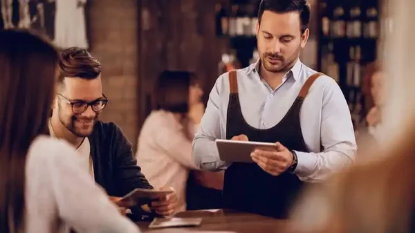 Los empleos que deberían rechazar los jóvenes que están buscando su primer trabajo Los empleos que deberían rechazar los jóvenes que están buscando su primer trabajo