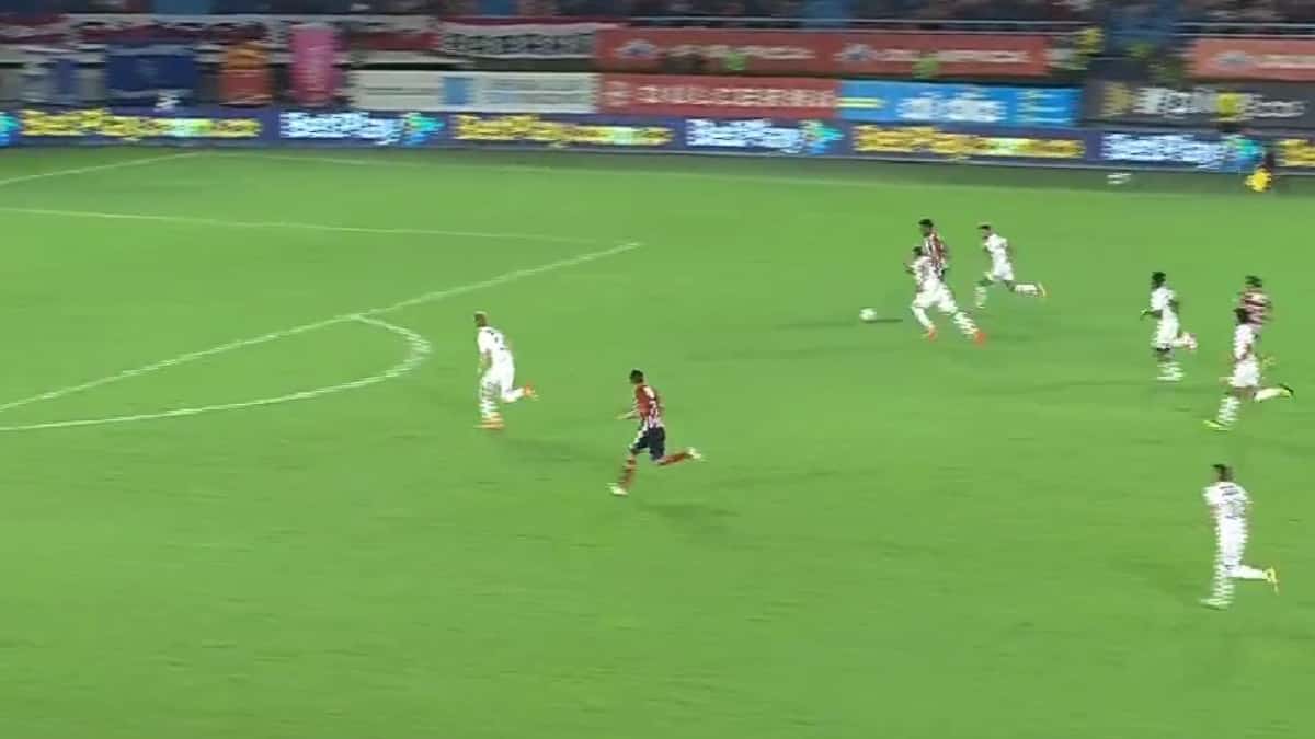 Acción Omar Albornoz, Junior-Millonarios, final ida Copa 2022