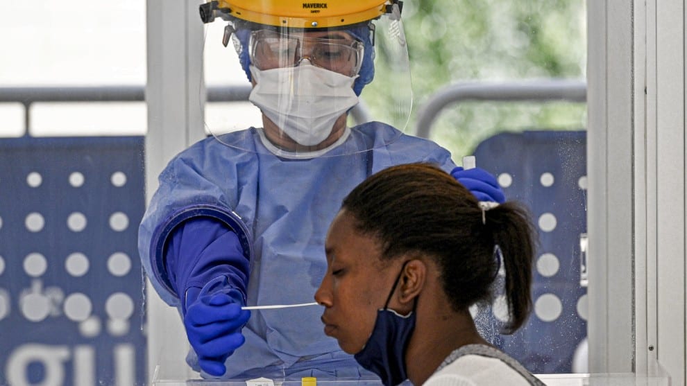 OMS se reúne para evaluar la pandemia