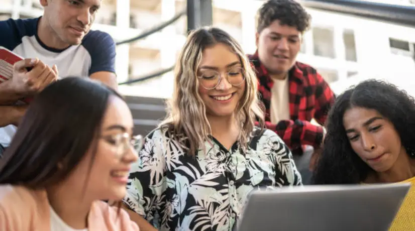 Oportunidades de estudio en extranjero para colombianos