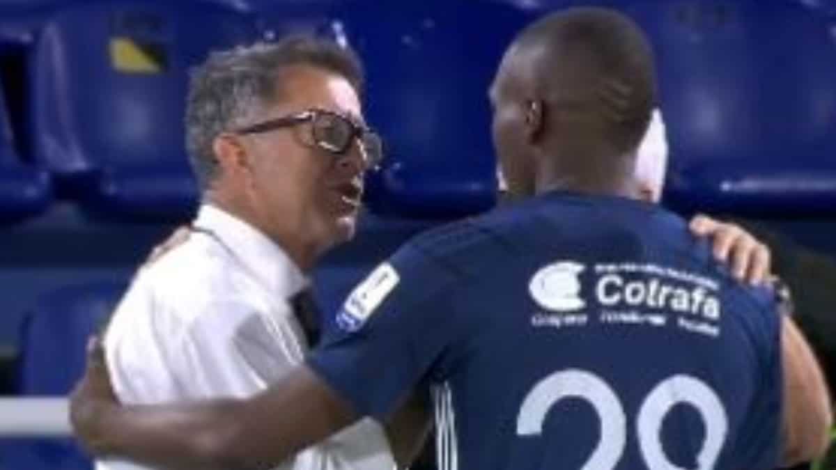 Juan Carlos Osorio pidió disculpas tras pisotón
