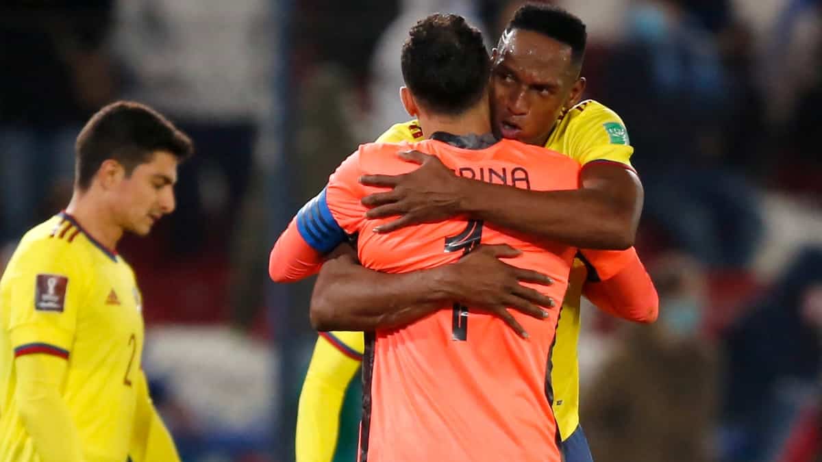 David Ospina y Yerry Mina, Uruguay 0-0 Colombia