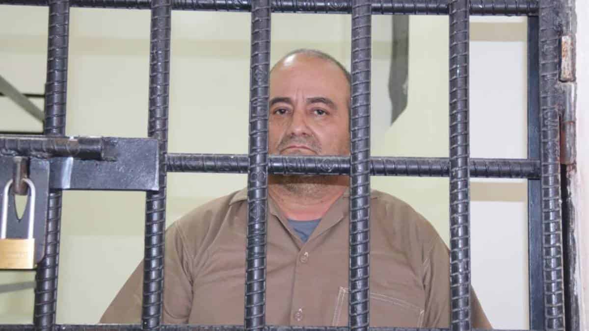 Duque publicó primeras imágenes de alias Otoniel tras las rejas