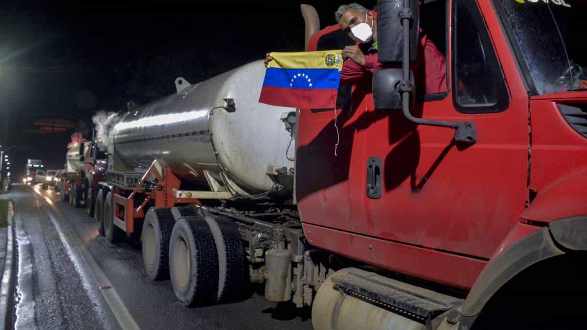 Camiones con oxígeno llegaron a Manaos desde Venezuela