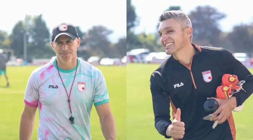 Pablo Peirano ante los pies de Daniel Torres tras el triunfo de Santa Fe: “Se pone una capa”