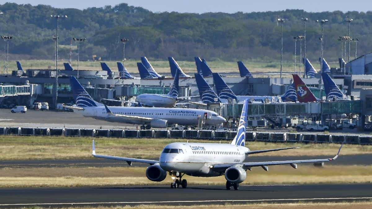 Panamá y Venezuela retomarán vuelos comerciales tras llegar a un acuerdo