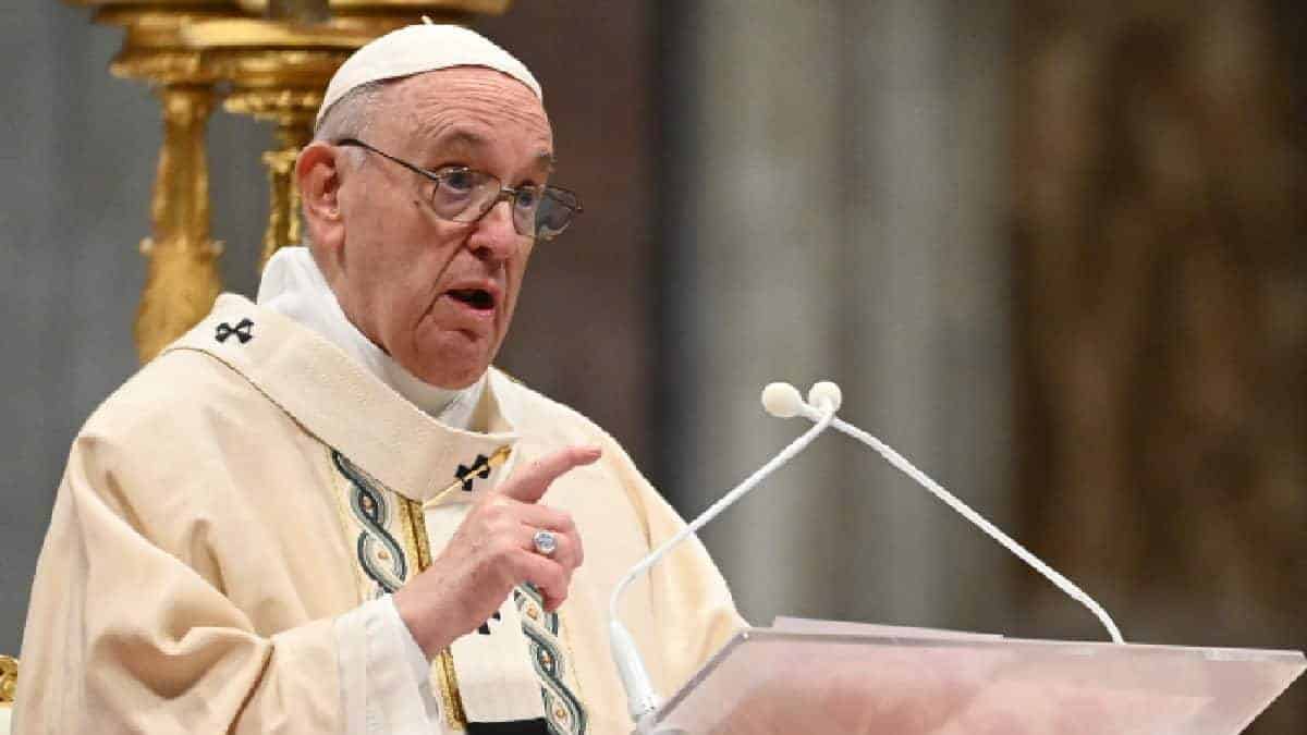 Foto: AFP Papa Francisco lamenta aumento de violencia doméstica durante pandemia