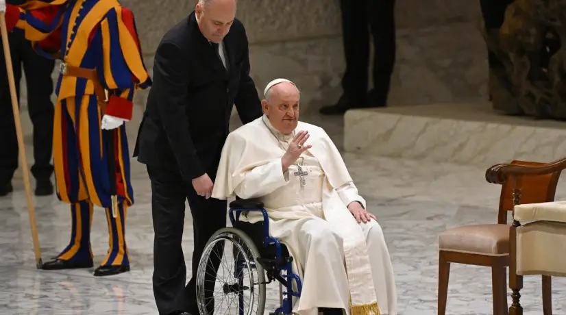 Papa Francisco nuevamente se sometió a chequeos médicos en hospital de Roma