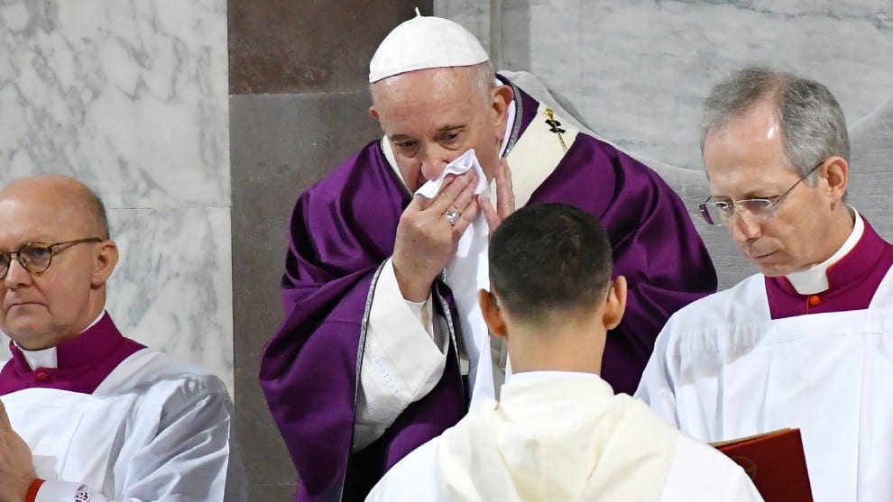 Papa Francisco dio negativo en prueba de coronavirus
