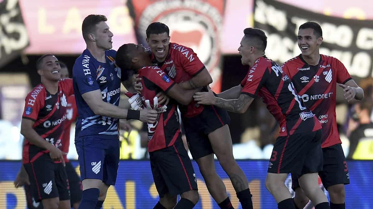 AFP / Athletico Paranense: campeón de la Copa Sudamericana 2021