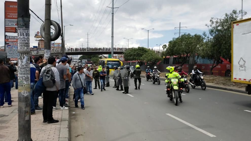 En algunas zonas se han presentado bloqueos de vías.