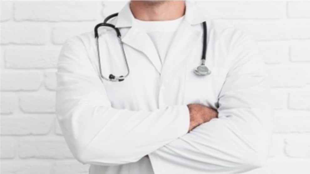 El pediatra que fue condenado a diez años de cárcel por posesión de pornografía infantil