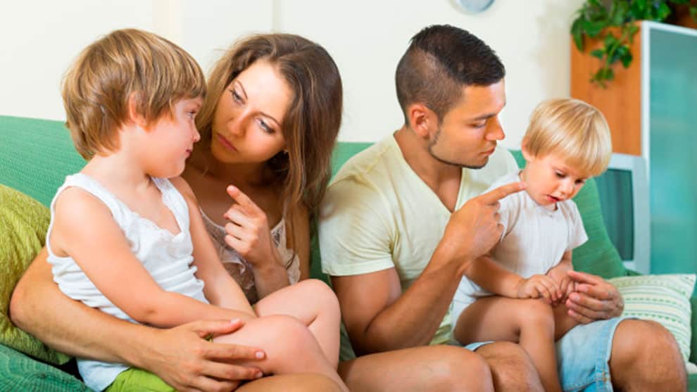 ¿Cómo solucionar las peleas entre hermanos?