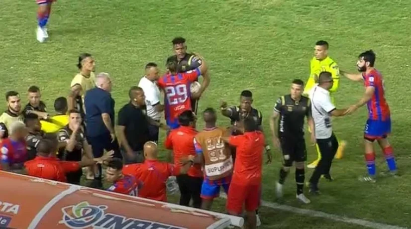 Partido Entre U Magdalena Vs águilas Doradas Terminó En Medio De