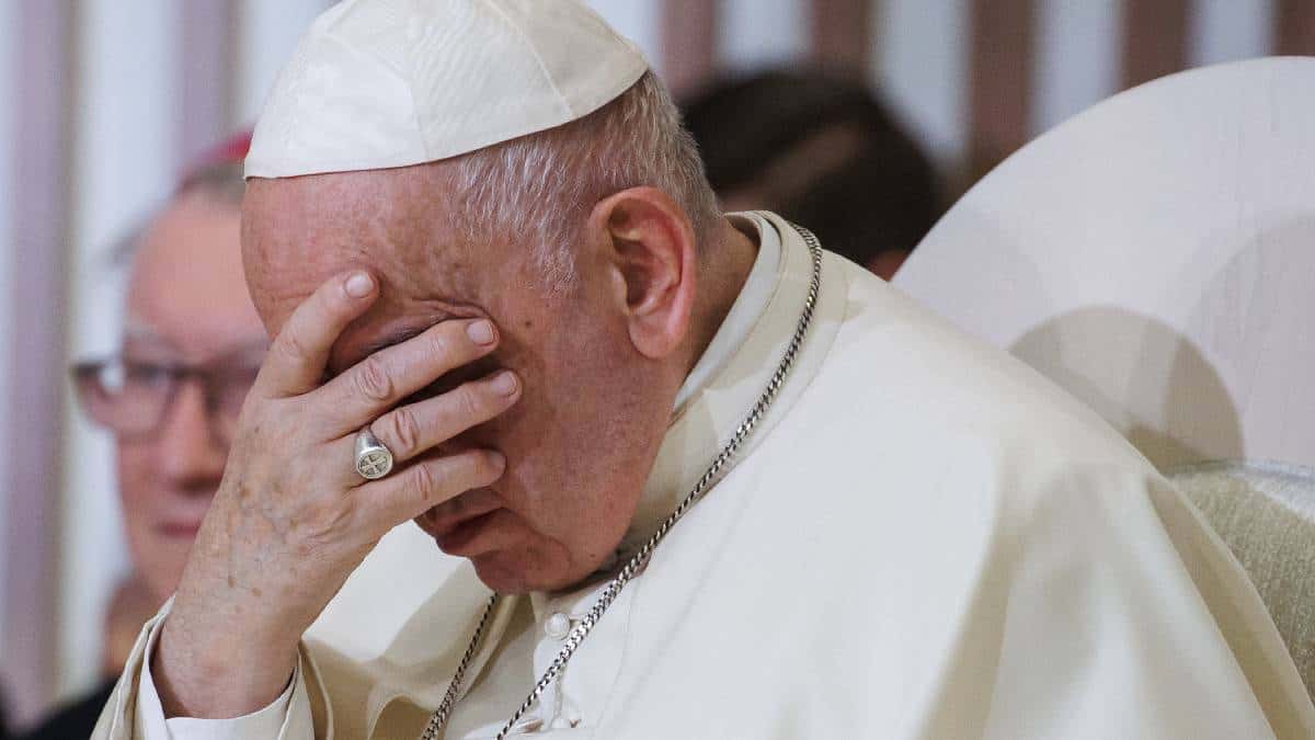 Papa Francisco pidió perdón a indígenas en Canadá