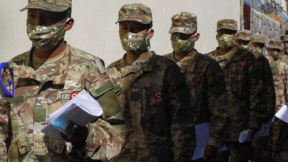 Dos millones de dólares, el monto del desfalco en policía de Perú