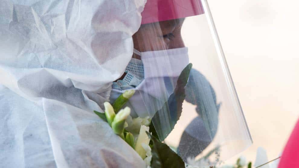 Perú ha superado los 200 decesos diarios por covid-19 por siete semanas