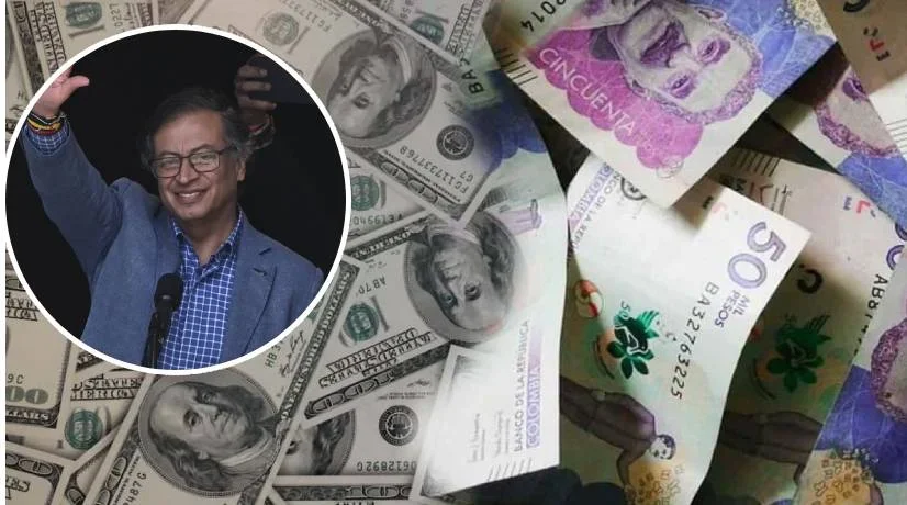 Gustavo Petro, desde el balcón presidencial