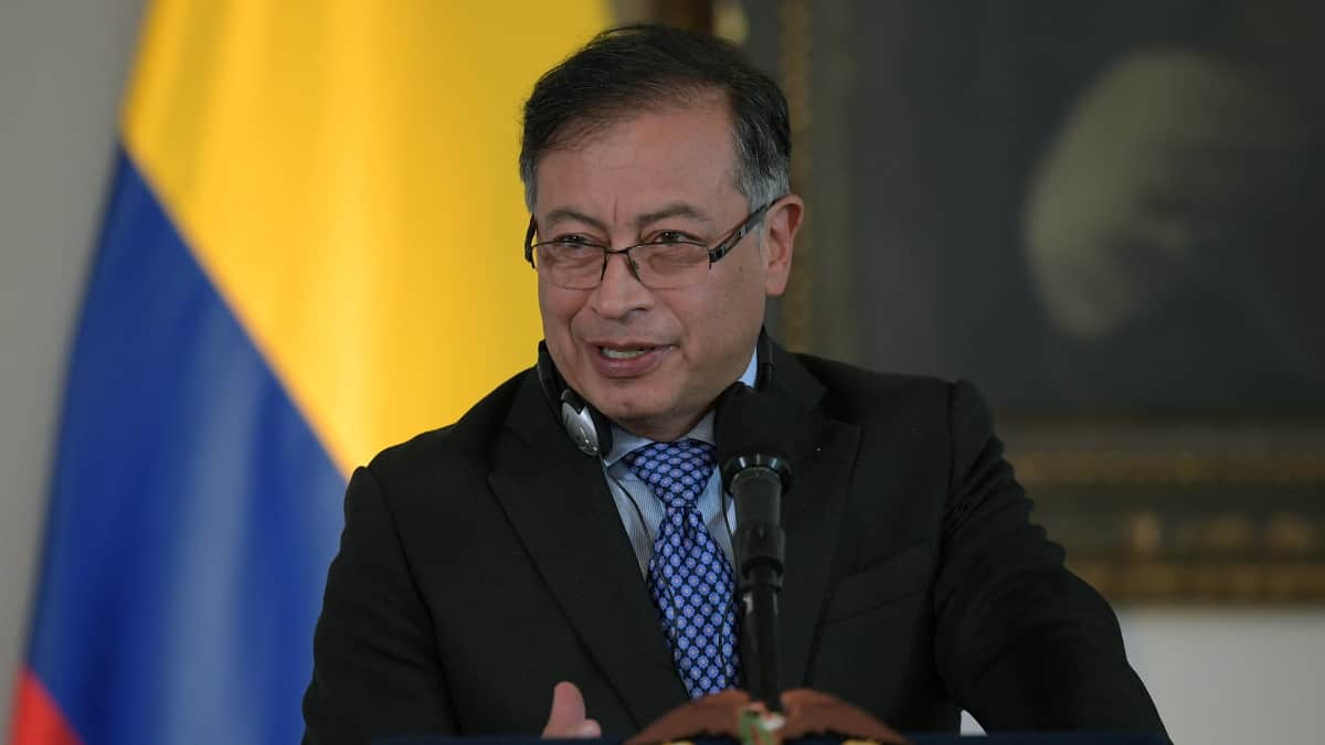 Petro no canceló a última hora asistencia a congreso