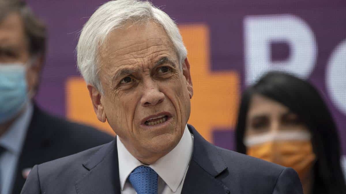 Presidente Piñera se salvó de ser destituido por votación en el Senado