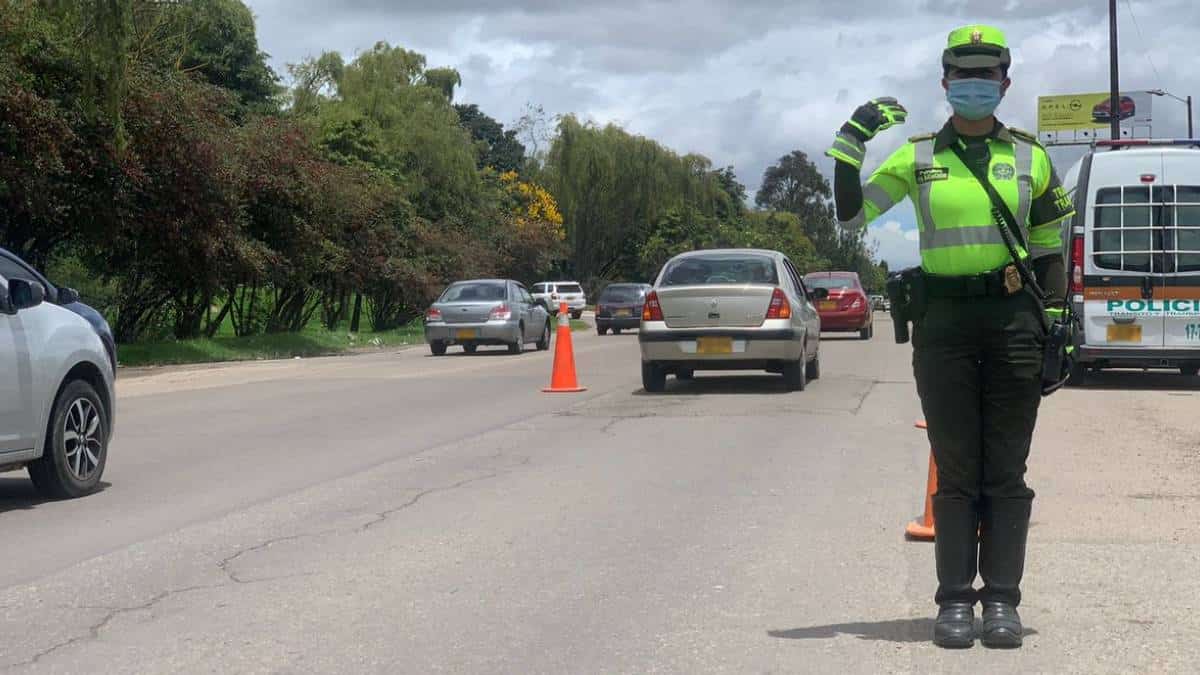 ¿Cómo inscribir su carro para estar exento del pico y placa?