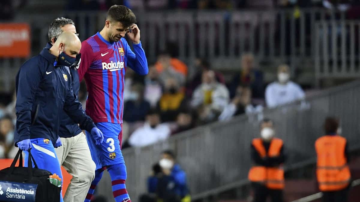 Barcelona confirma la gravedad de la lesión de Piqué