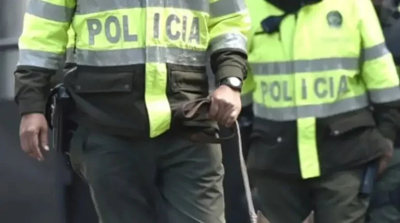 Expolicía implicado en robo a supermercado en Usaquén