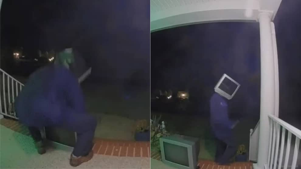 Hombre cabeza de televisor 'regala' televisores