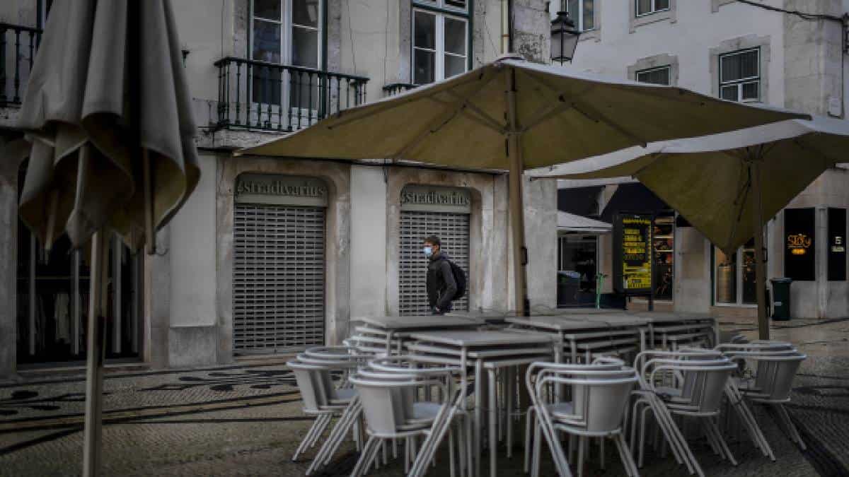 Portugal retornará a un confinamiento general para intentar frenar la propagación del virus