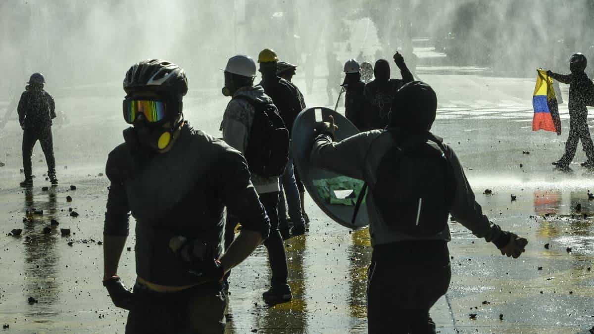 Policía Nacional capturó a dos miembros de la primera línea de Suba