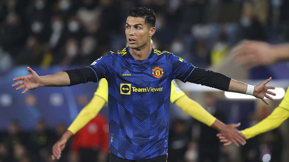 Premier League: gran preocupación por variante Omicron de covid-19