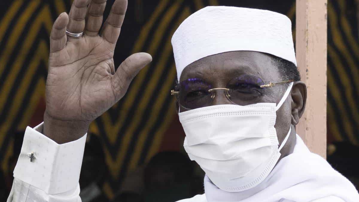 Presidente de Chad murió en batalla contra rebeldes