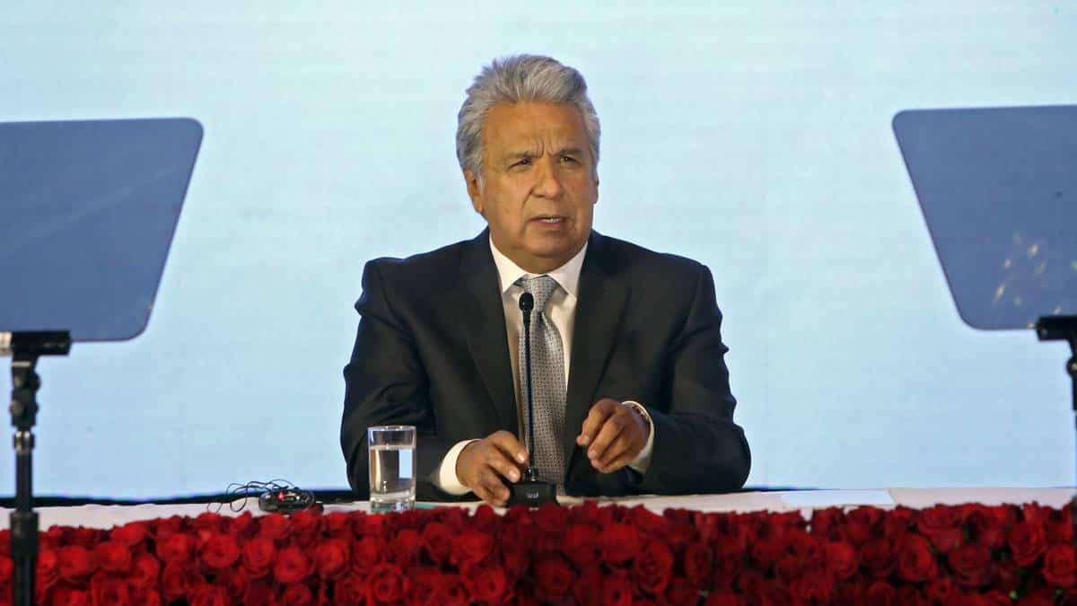 Presidente de Ecuador se disculpó por caso de abuso sexual contra una joven en su colegio